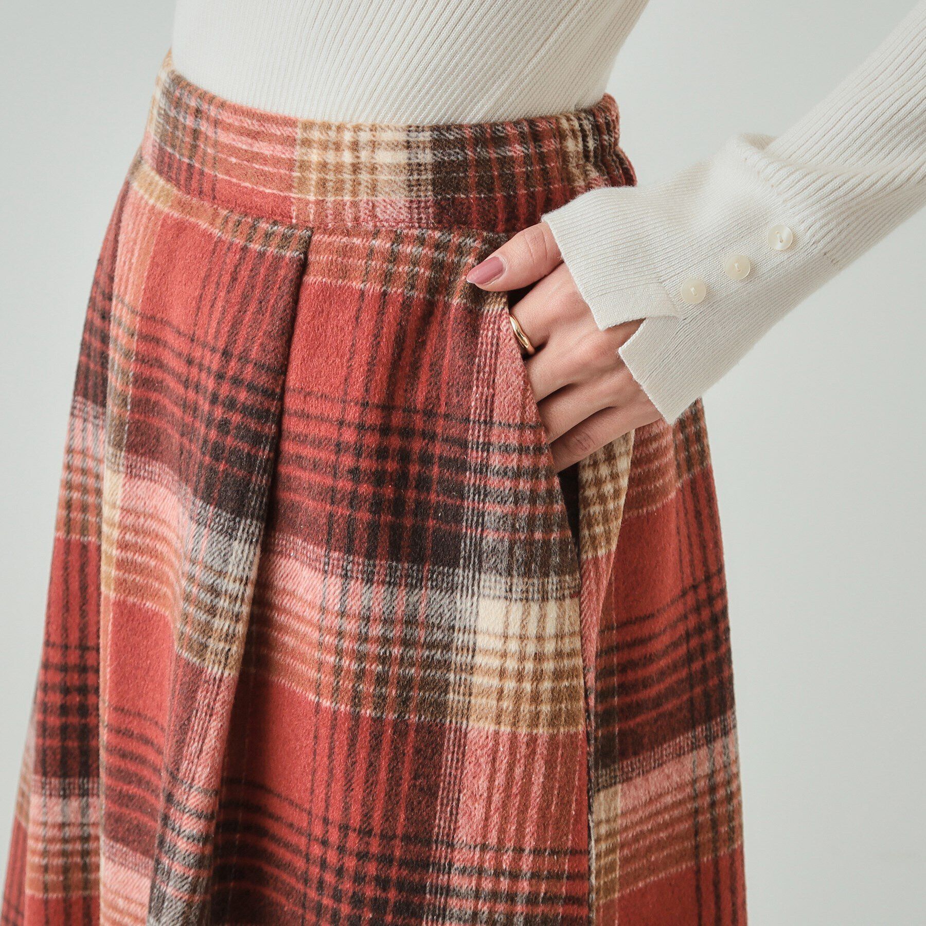 SHOO･LA･RUE「【S-LL】見た目もあったか シャギー調チェックフレアスカート」|スカート|