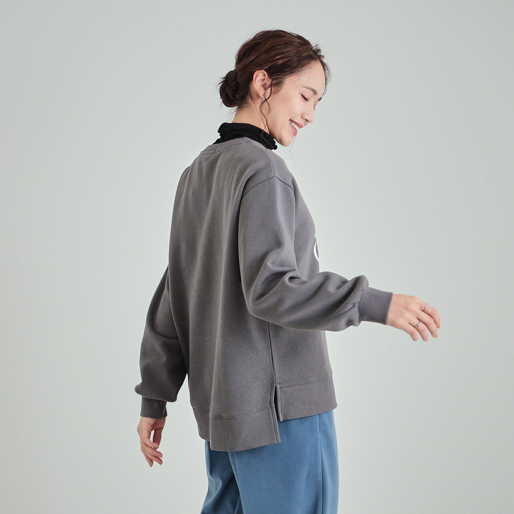 SHOO･LA･RUE「【洗える/S-LL】ふわふわあったか裏起毛 グラフィックスウェット【SHOO WARM】」|パーカー|