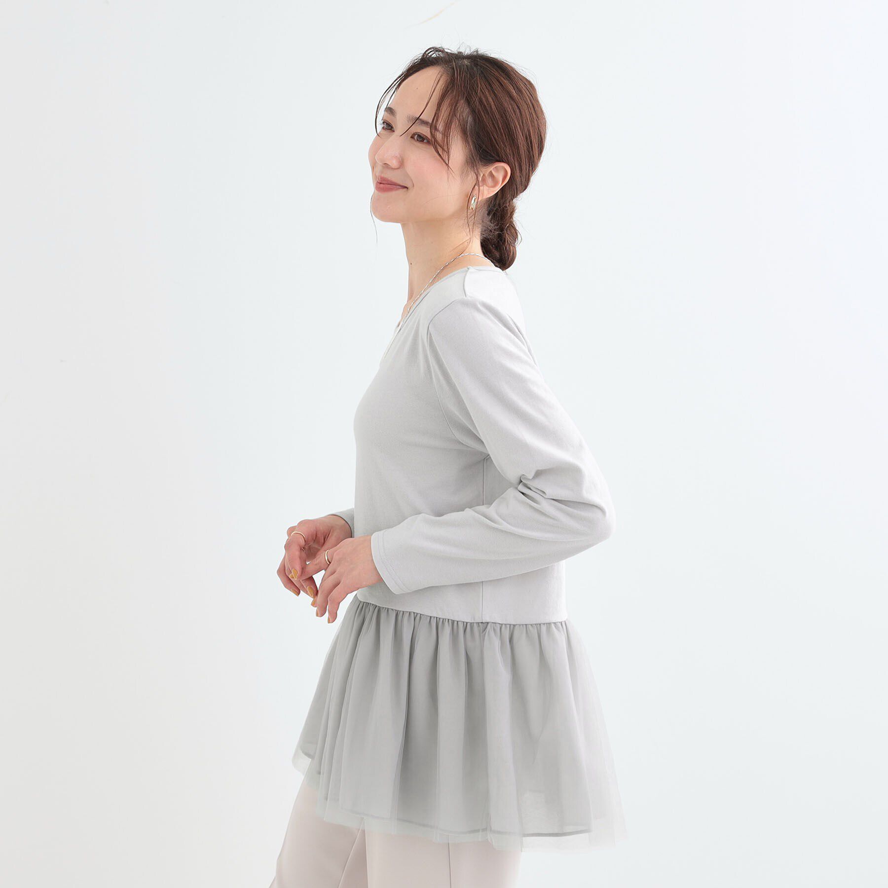 SHOO･LA･RUE「【S-LL/体型カバー】いつものコーデにプラスワン　裾チュールインナー」|Tシャツ・カットソー|