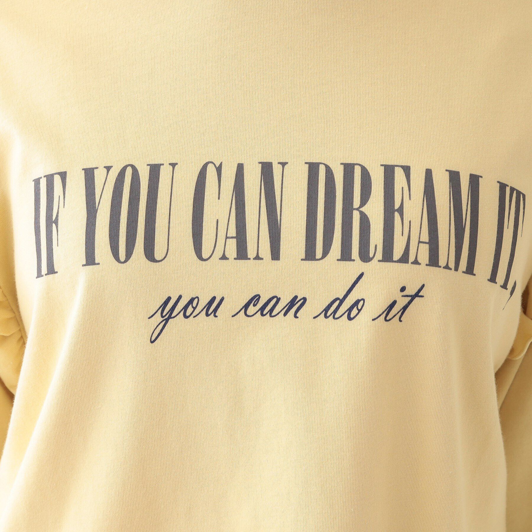 SHOO･LA･RUE「【S-LL/洗える】ショルダーフリルが目を惹く ロゴプリントロンT」|Tシャツ・カットソー|