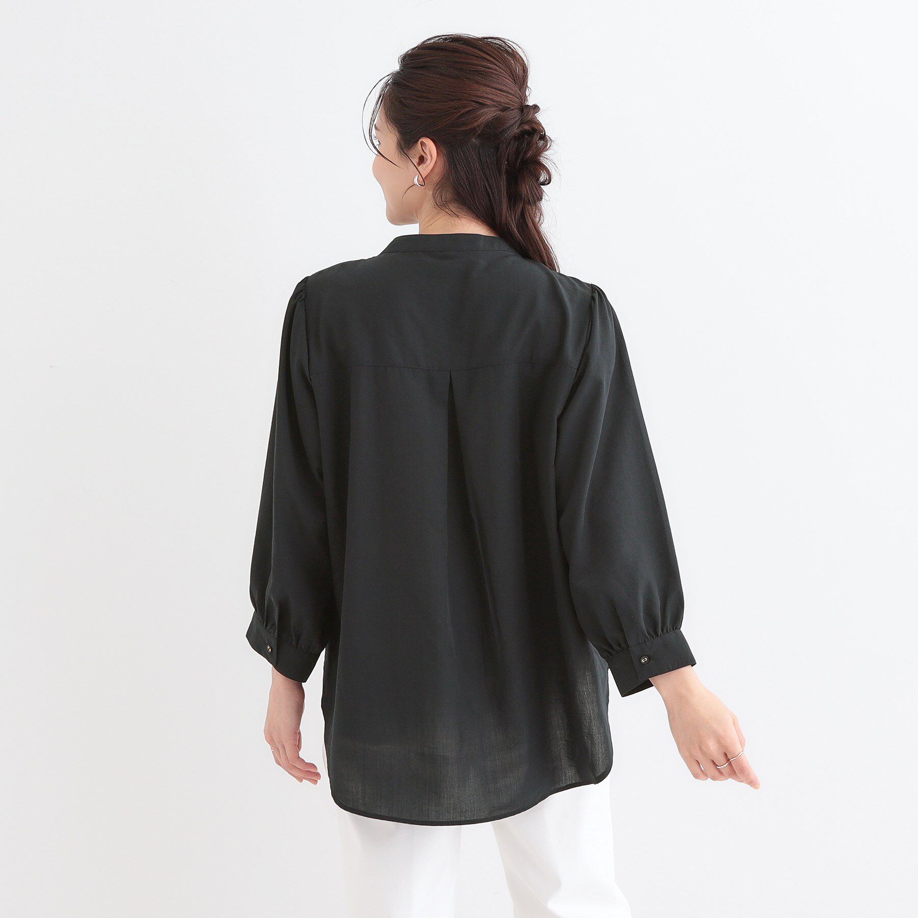 SHOO･LA･RUE「【S-LL】お顔周りを華やかに おりがみタックブラウス」|シャツ・ブラウス|