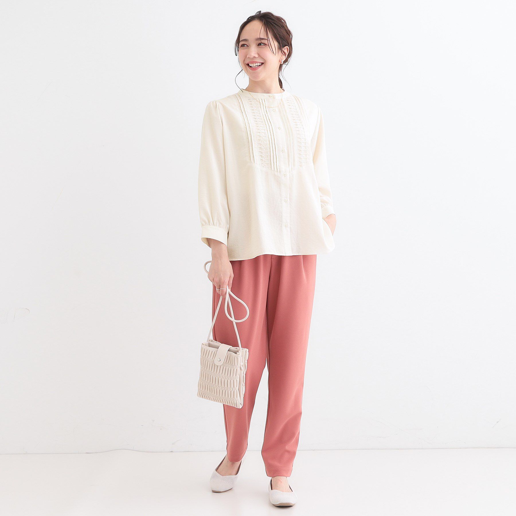 SHOO･LA･RUE「【S-LL】お顔周りを華やかに おりがみタックブラウス」|シャツ・ブラウス|