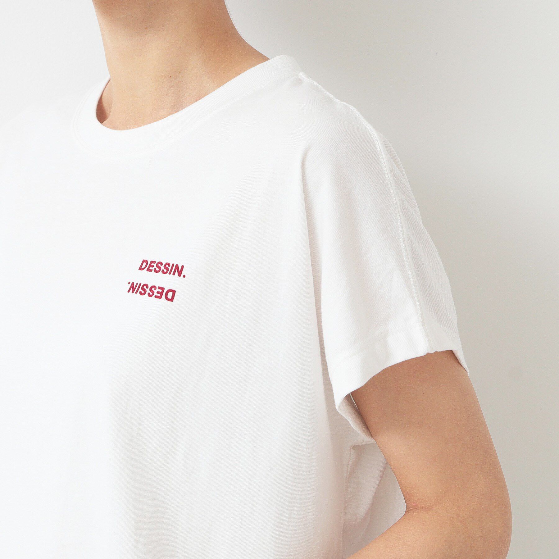 Dessin「フロッキープリントポイントロゴTシャツ（XS～L）」|Tシャツ・カットソー|