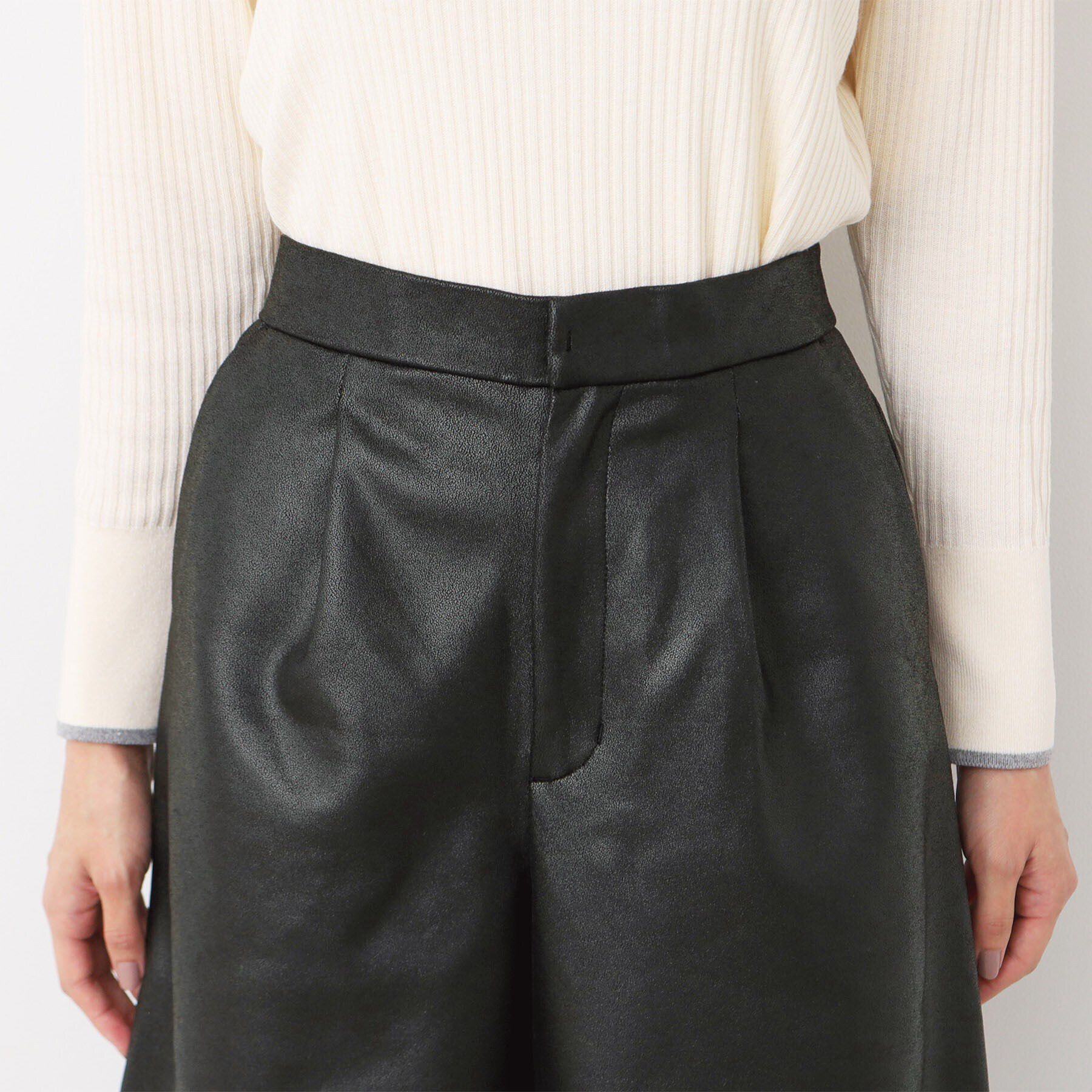 Dessin「【洗える】レザー調ハーフパンツ」|その他|