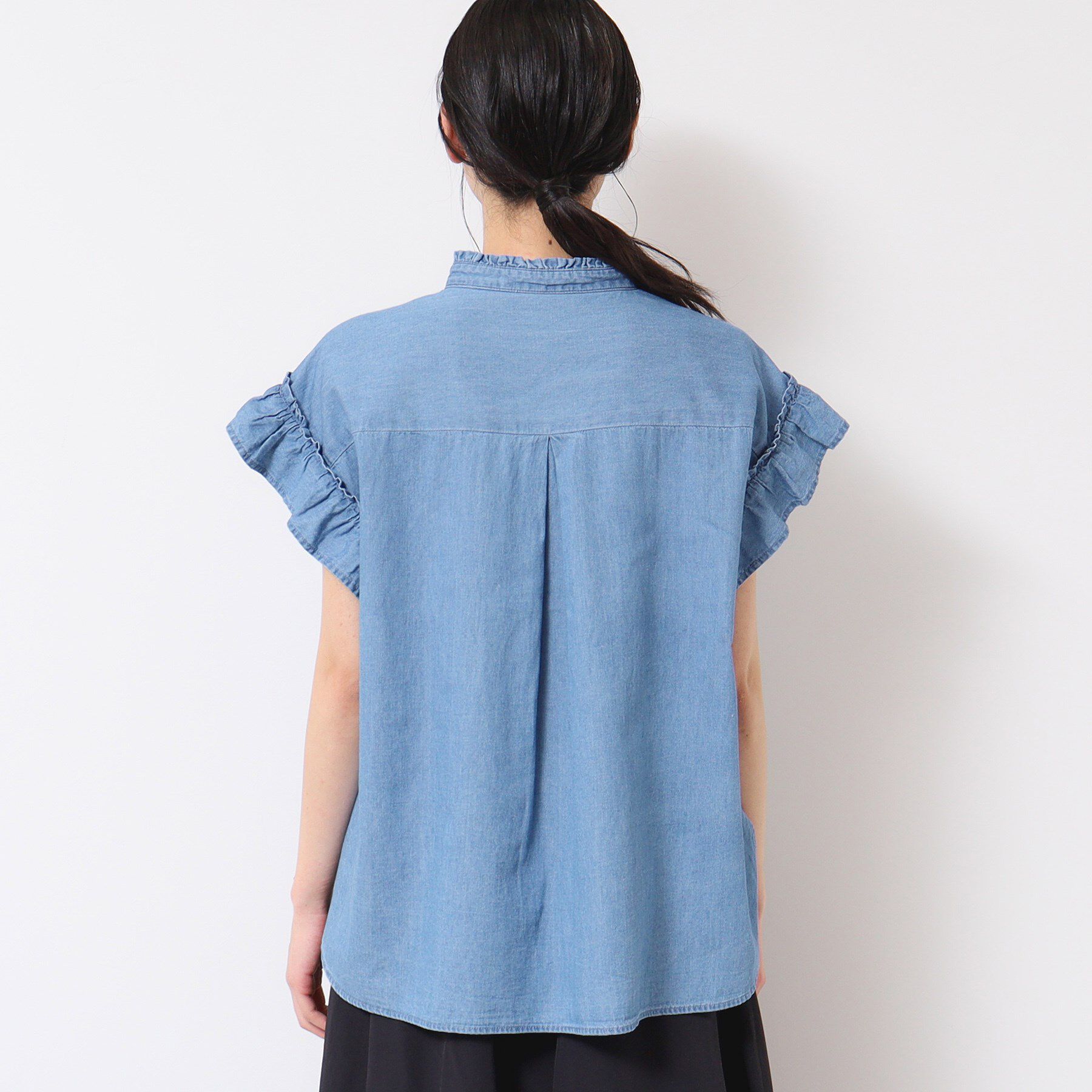 Dessin「【洗える】ギャザーフリル綿麻デニムブラウス」|シャツ・ブラウス|