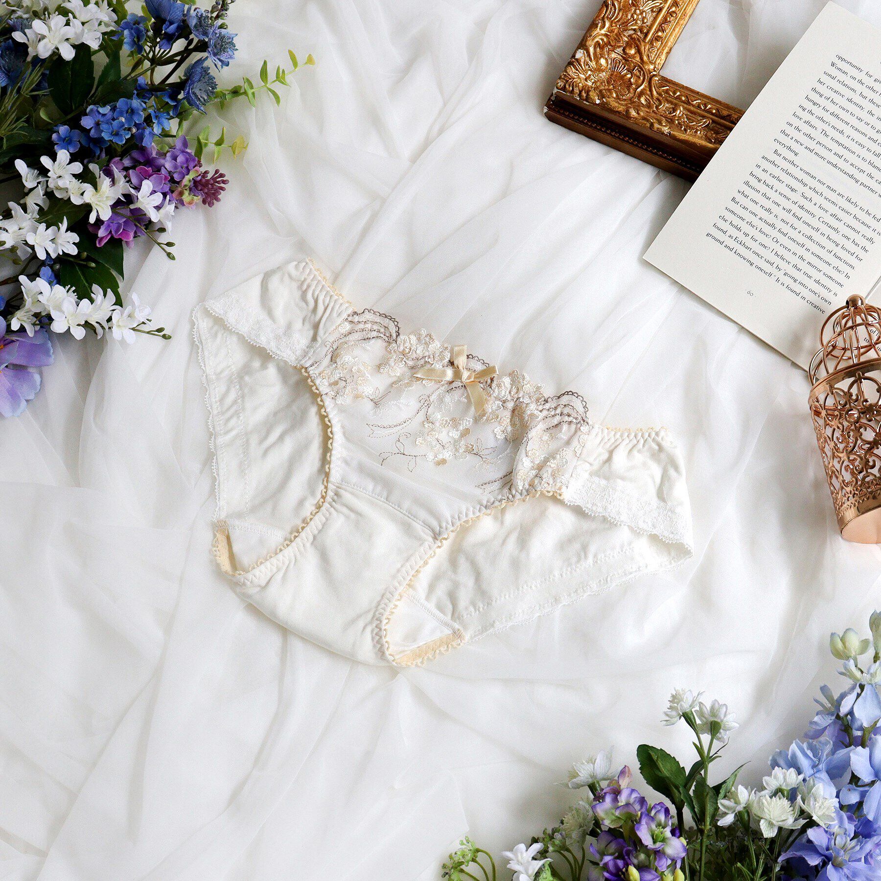 Risa Magli「クラーラ サニタリーショーツ」|インナー|クリーム(054)