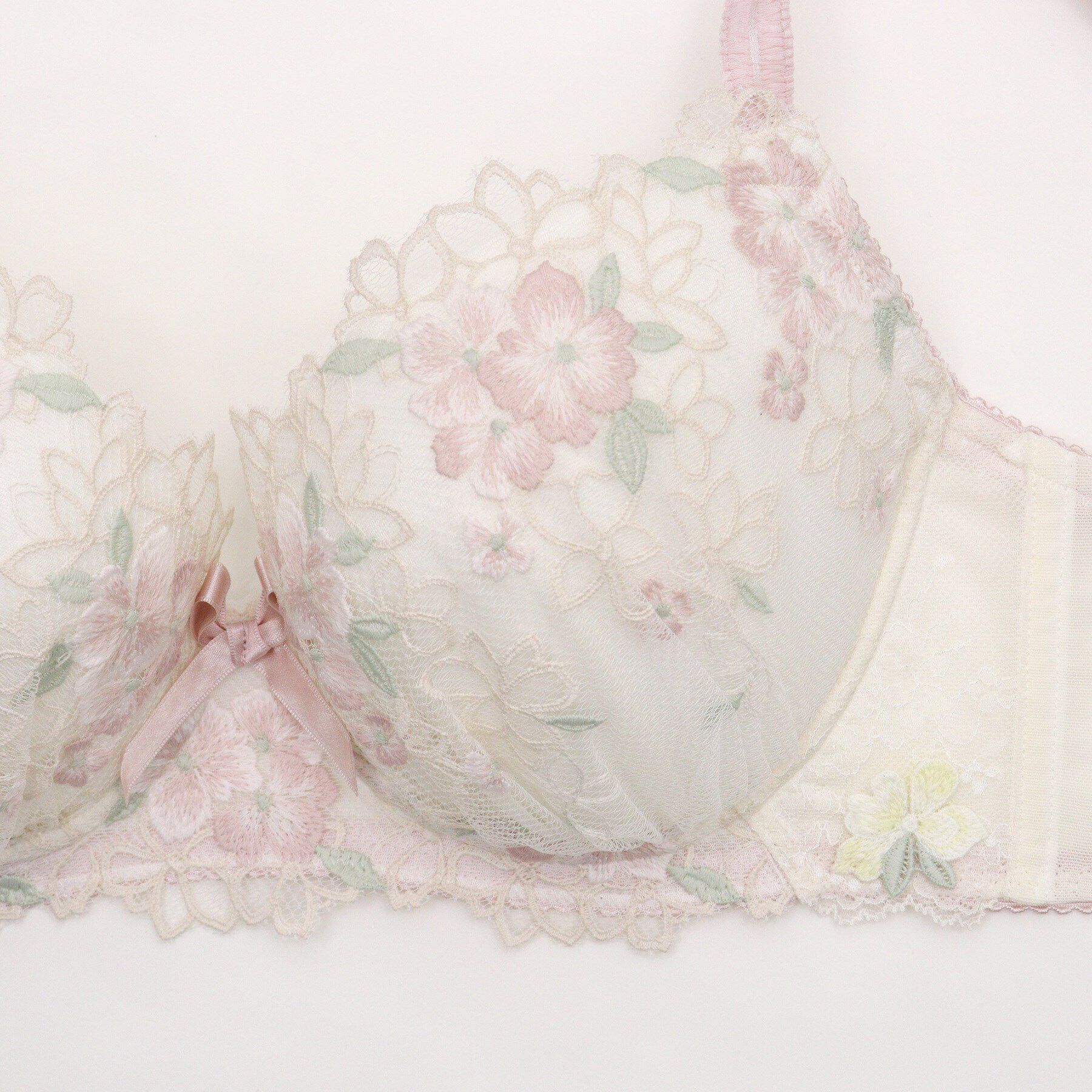 Risa Magli「フロール ブラジャー（G-I）＜バストアップタイプ＞」|インナー|