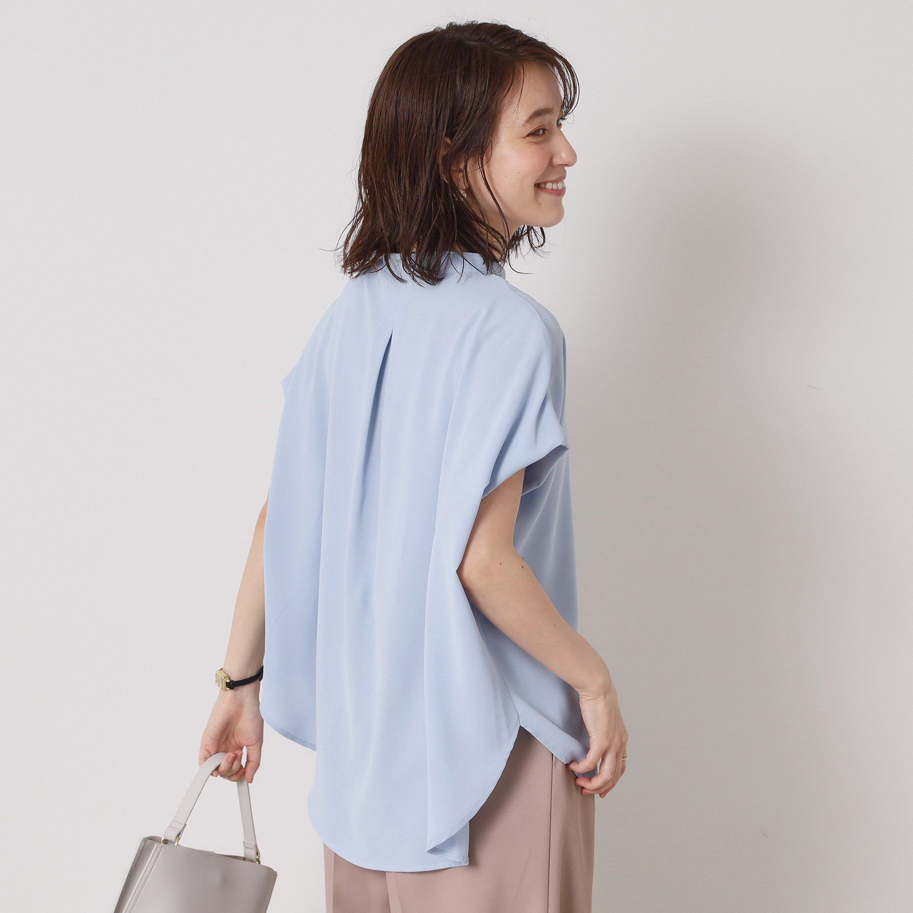 ITS&rsquo;DEMO「【接触冷感／手洗い可】ショルダータックブラウス」|シャツ・ブラウス|