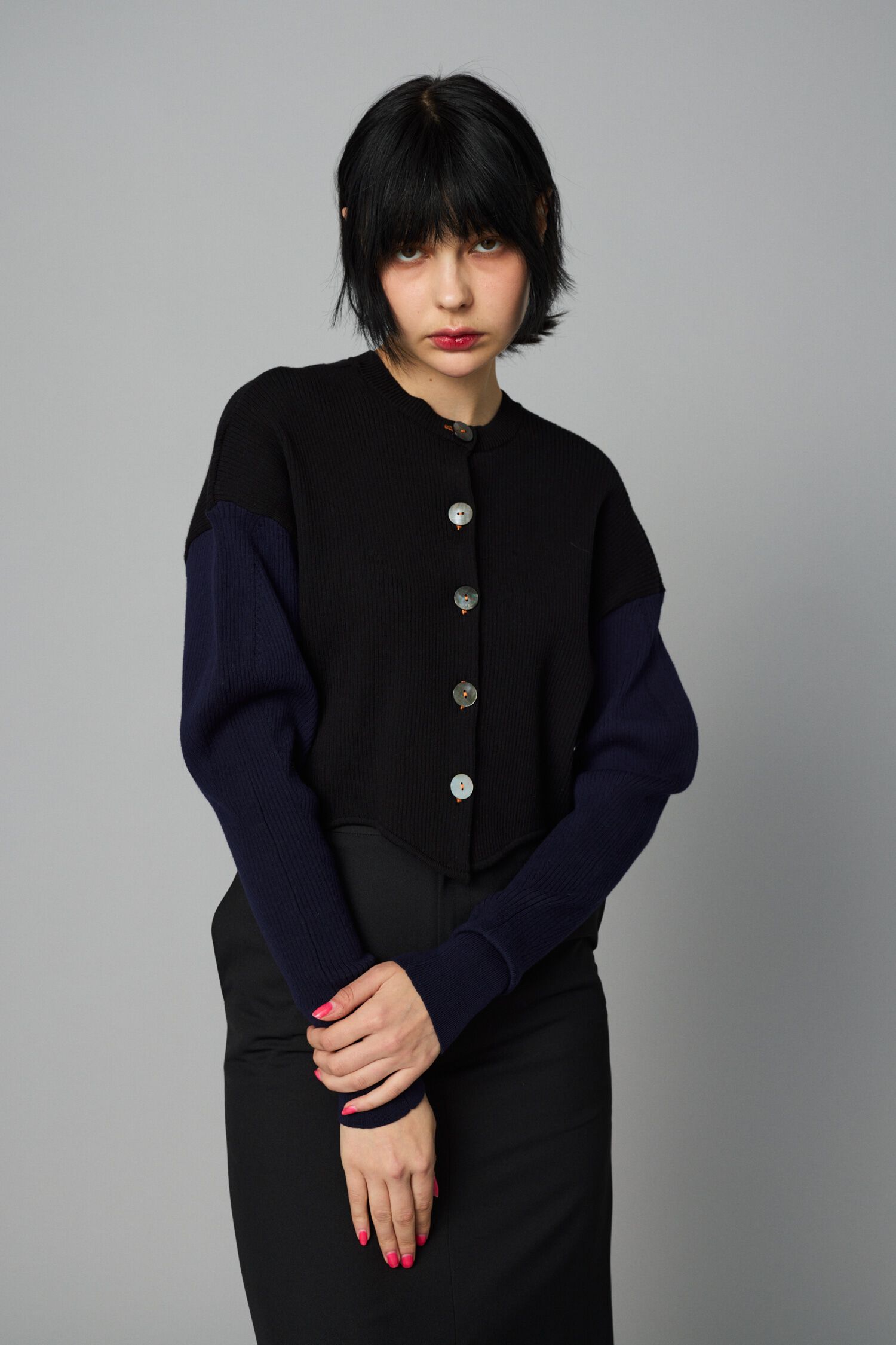 HeRIN.CYE「Wave hem 2way  knit tops」|ニット・セーター|BLK