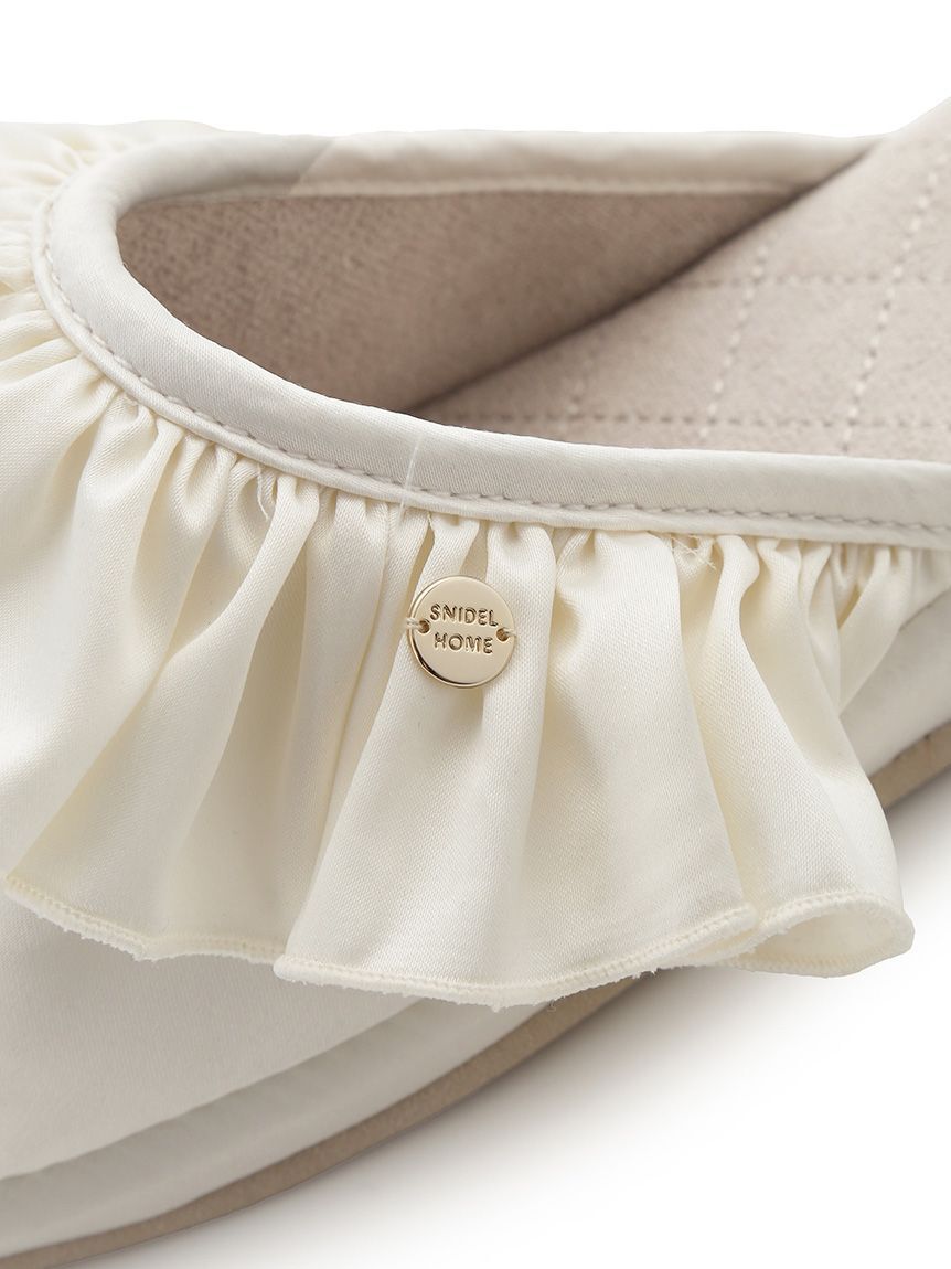 SNIDEL HOME「サテンフリルルームシューズ」|ルームシューズ|