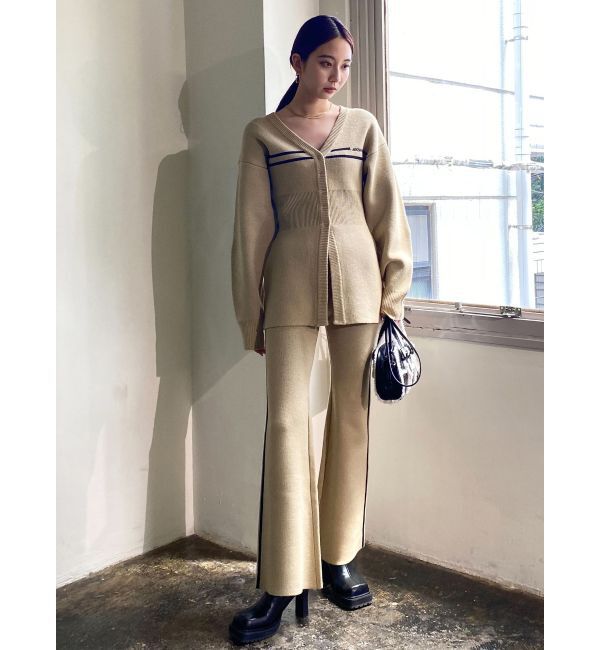 EMODA「チューズラインロゴカーディガン」|カーディガン|