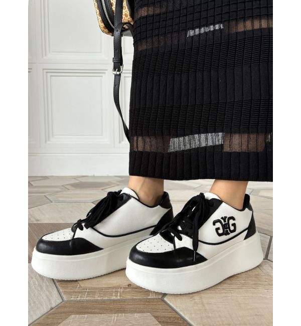 GYDA「【TINY】プラットフォームスニーカー」|スニーカー|ブラック