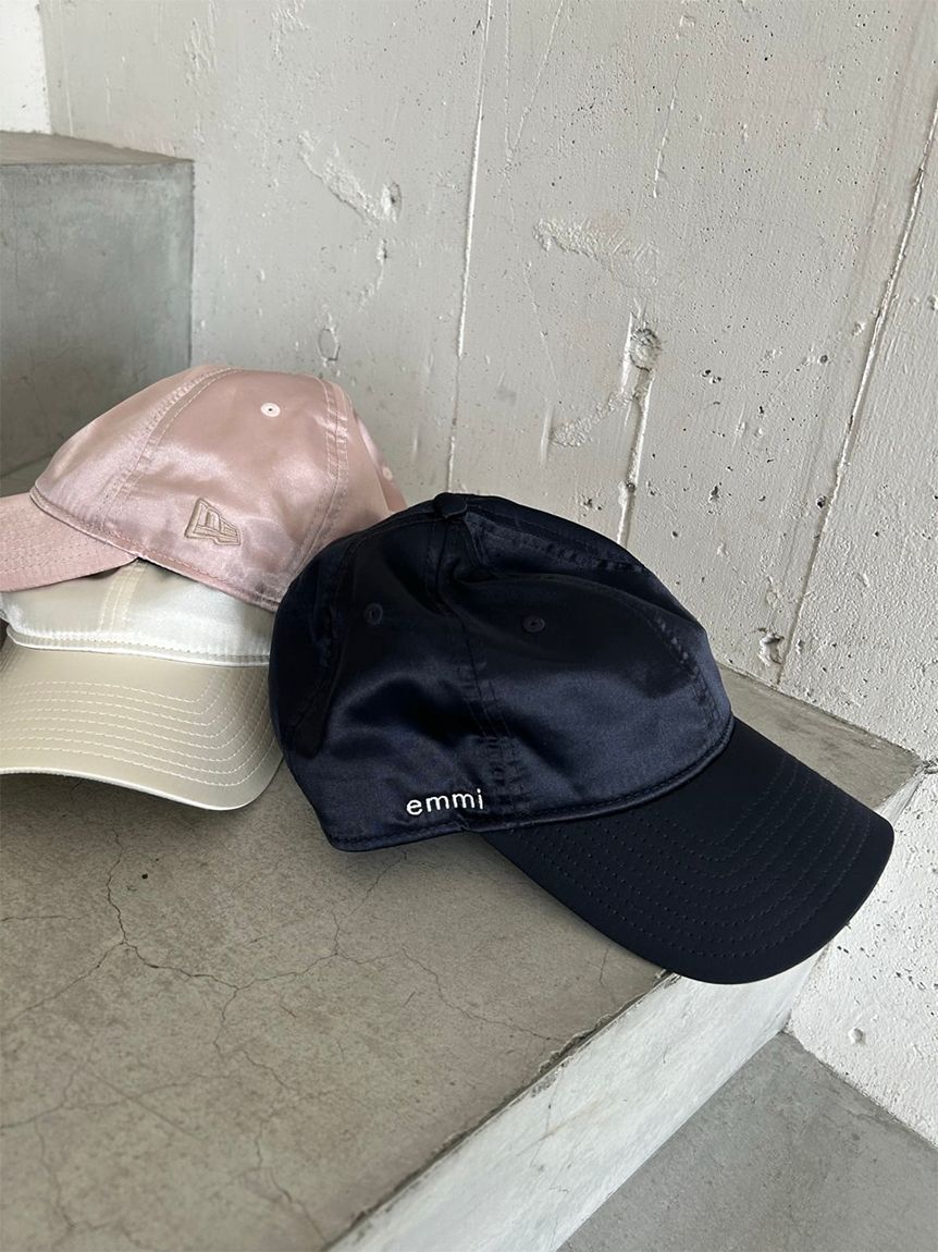 emmi atelier「【emmi|NEW ERA】9TWENTYサテンキャップ」|キャップ・キャスケット|