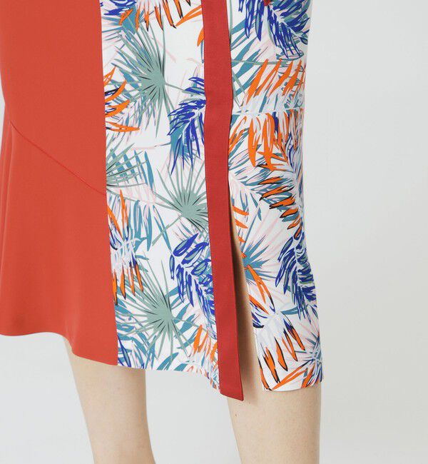  「【手洗い可】ブロッキングボタニカルプリントワンピース」|ワンピース|