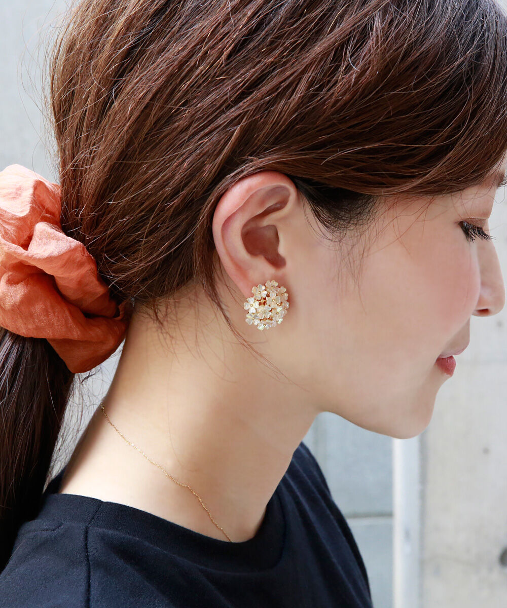 colleca la「フラワードームイヤリング」|イヤリング|