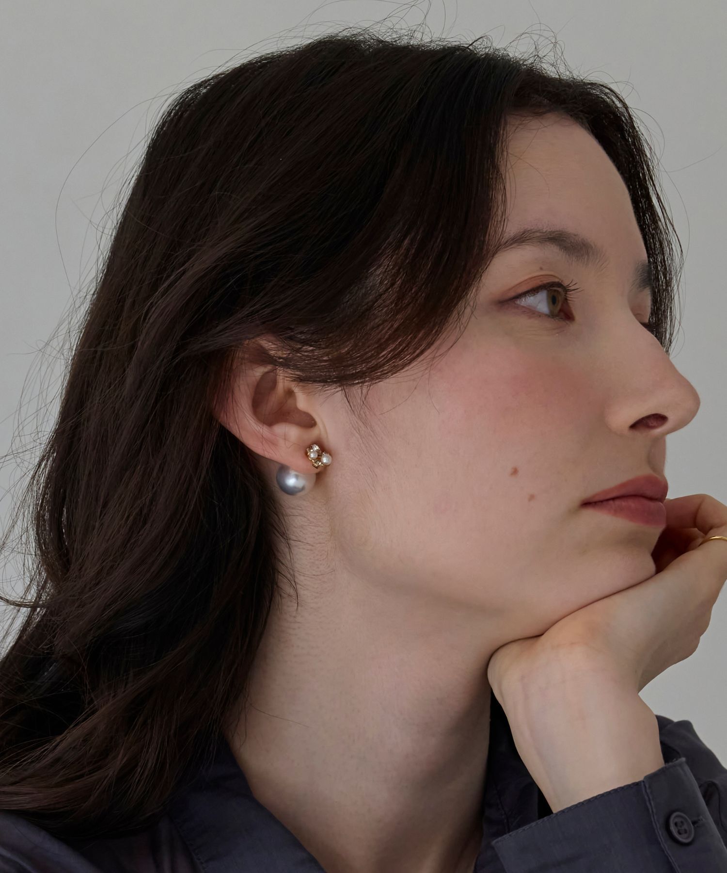 Phoebe「クラシカルパール&times;ビジューバックキャッチピアス」|ピアス|