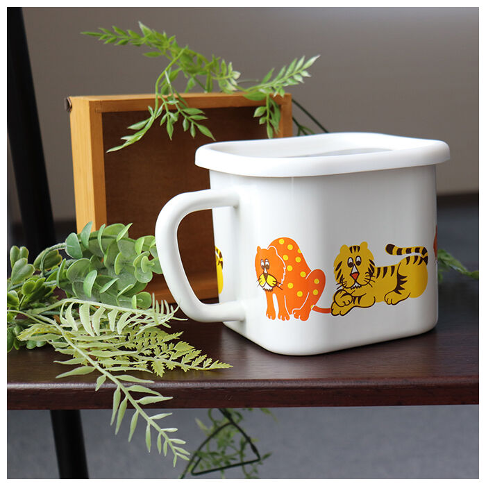 BACKYARD FAMILY「ホーロー 保存容器 アデリアレトロ 通販 琺瑯 ほうろう シール容器 耐熱 加熱 IH対応」|食器・キッチングッズ|