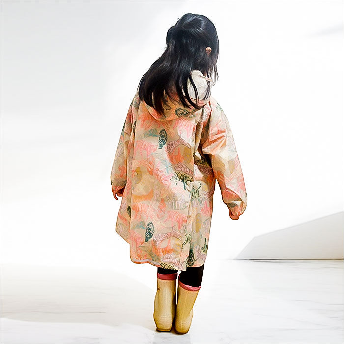 KiU「kiu キウ レインコート キッズ 通販 キッズポンチョ ポンチョ カッパ 雨合羽 ランドセル対応」|レインコート|