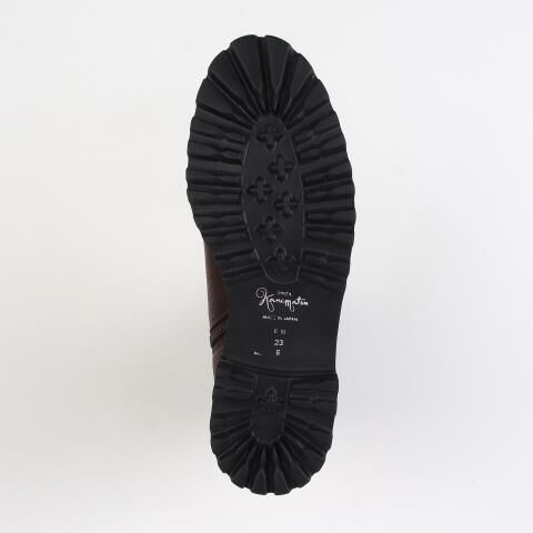 銀座かねまつ「RMWA2563PS1CHO　【本革】【Eウィズ】ターンロックモチーフブーツ」|ショートブーツ|