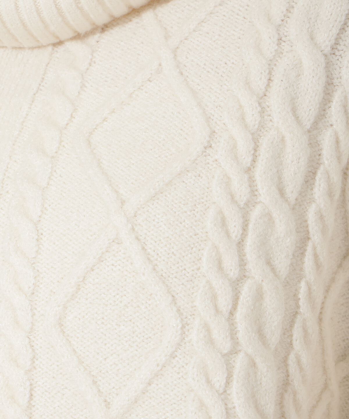 アンドクチュール「ラメケーブルタートルニットプルオーバー」|ニット・セーター|