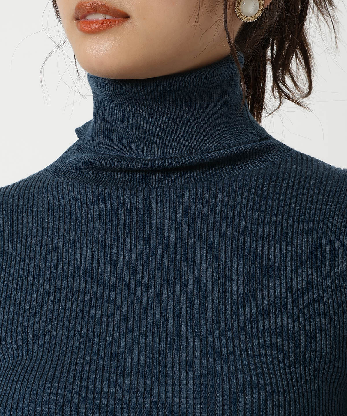 REDYAZEL「袖フレアタートルニット」|ニット・セーター|