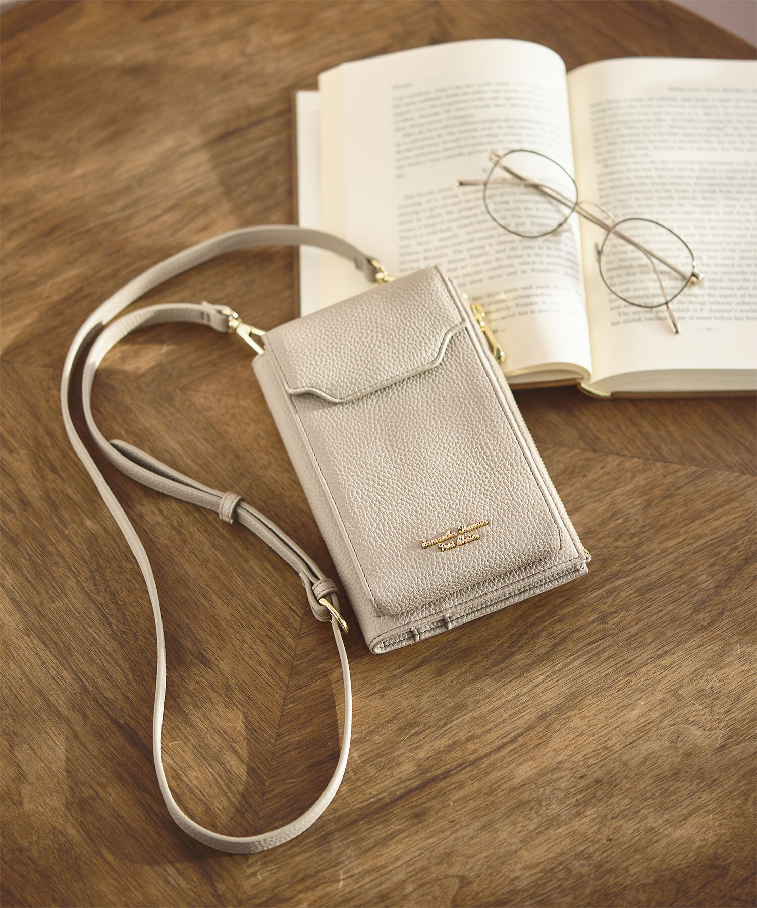 Samantha Thavasa Petit Choice「ウェーブフラップスマホショルダー」|ショルダー・メッセンジャー|