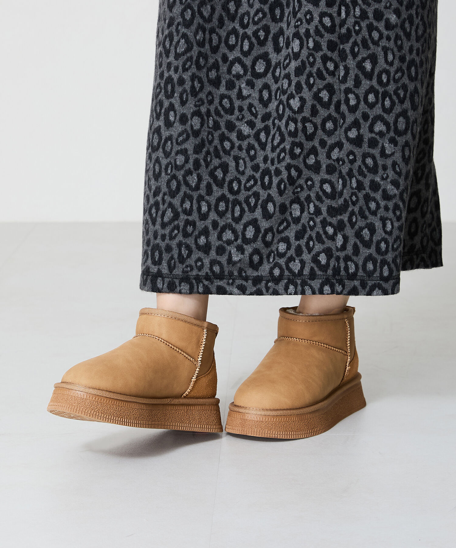 ORiental TRaffic「【 厚底 】フレアソール ムートン ショート ブーツ/41426 防寒」|ショートブーツ|