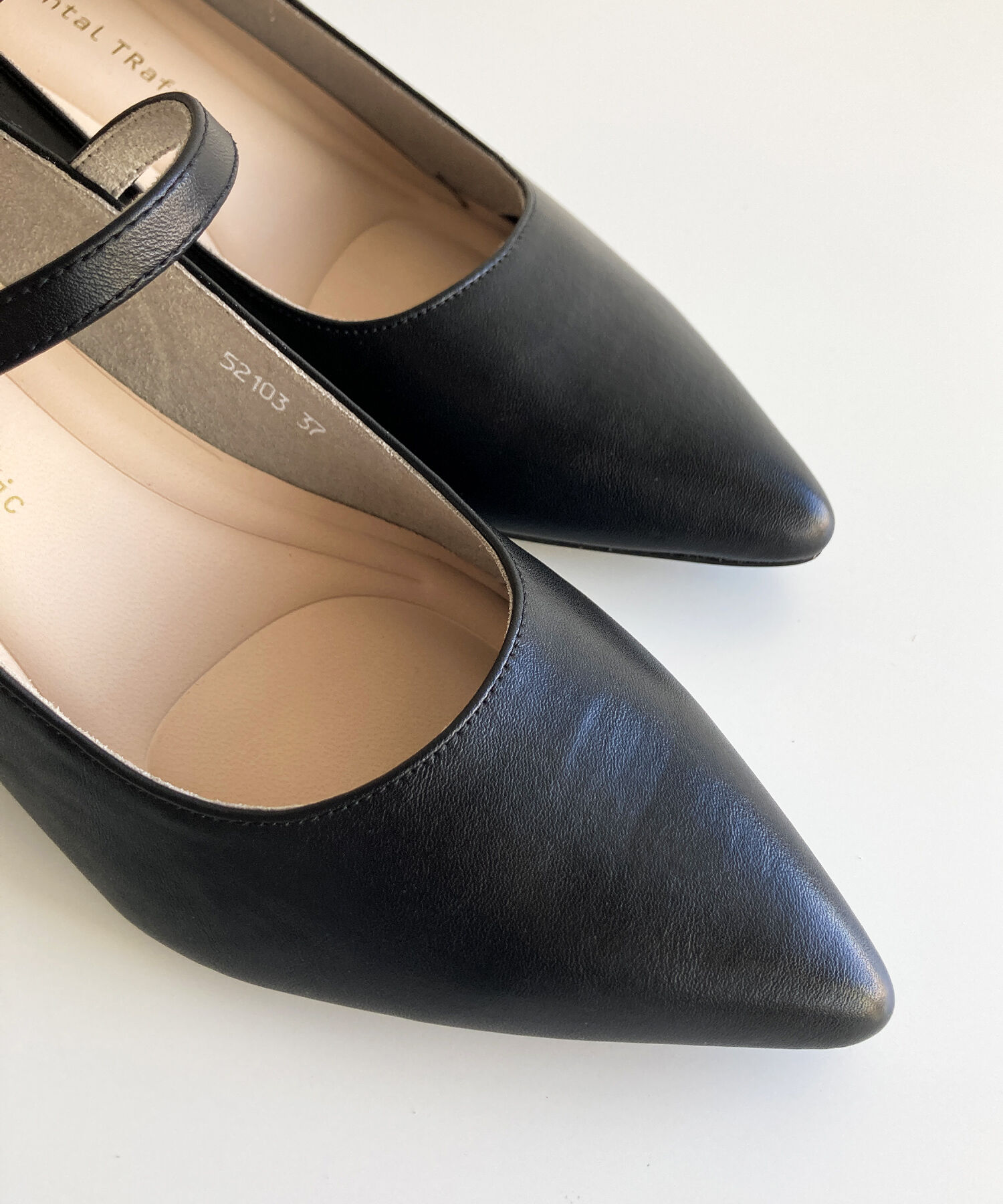 WA Oriental TRaffic「●2025春夏新作●ポインテッドトゥストラップパンプス/52103」|パンプス|