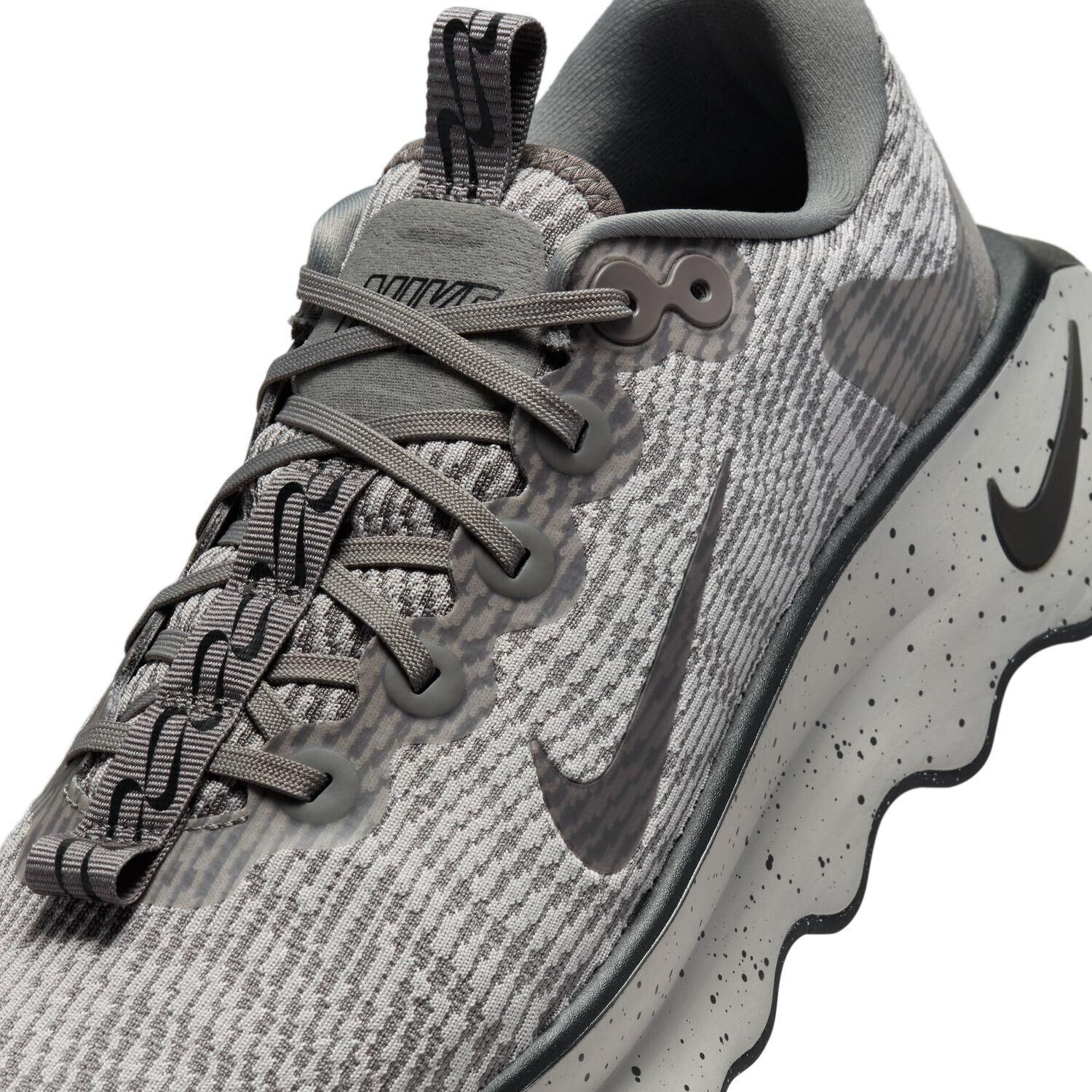 NIKE「【NIKE】MOTIVA」|スニーカー|