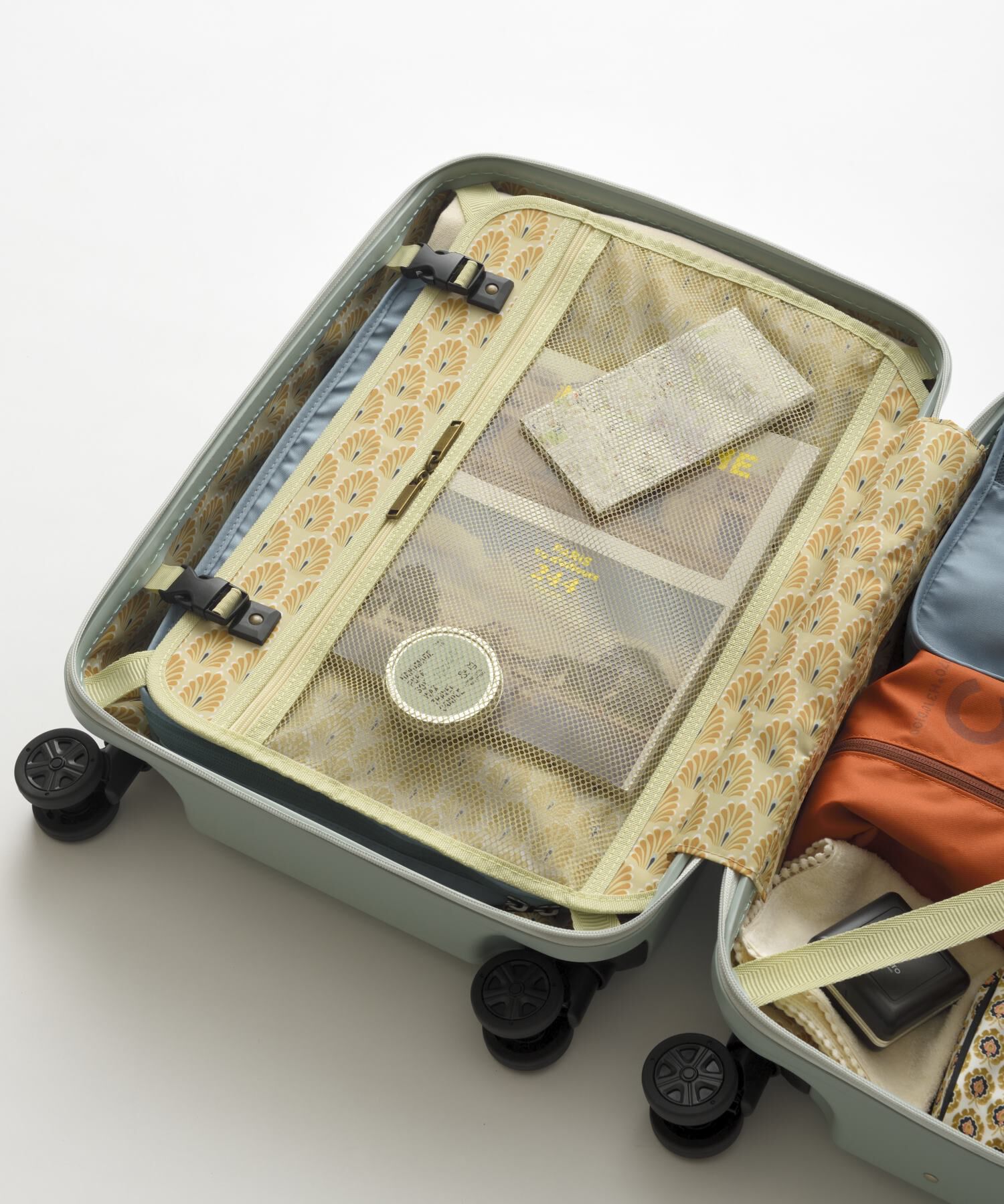 MILESTO「MILESTO UTILITY ハードキャリー キャビンサイズ ストッパー付」|キャリーケース|