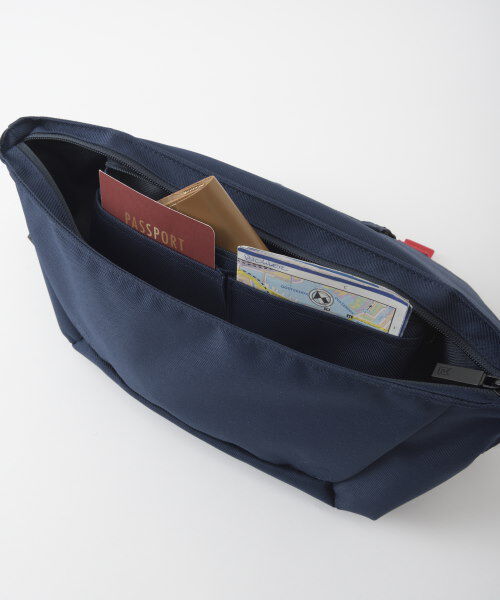  「Hutte ボディバッグ」|ショルダー・メッセンジャー|