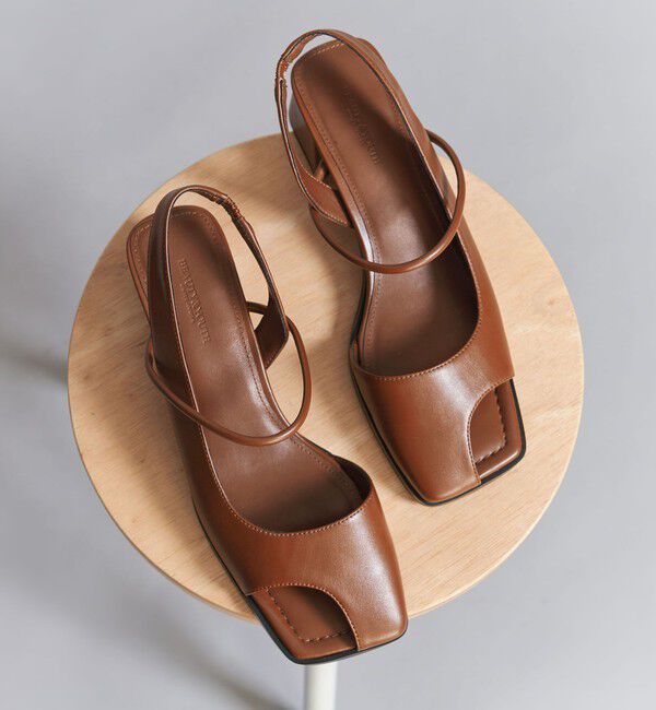BEAUTY&YOUTH UNITED ARROWS「レザーライク オープントゥ バックストラップミュール」|サンダル|MD.BROWN