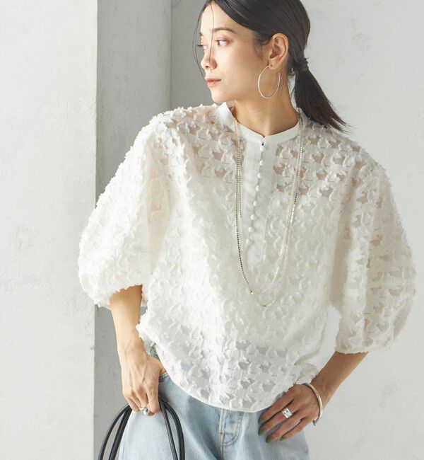 SHIPS for women「〈手洗い可能〉幾何柄 カット ジャカード ブラウス」|シャツ・ブラウス|オフホワイト