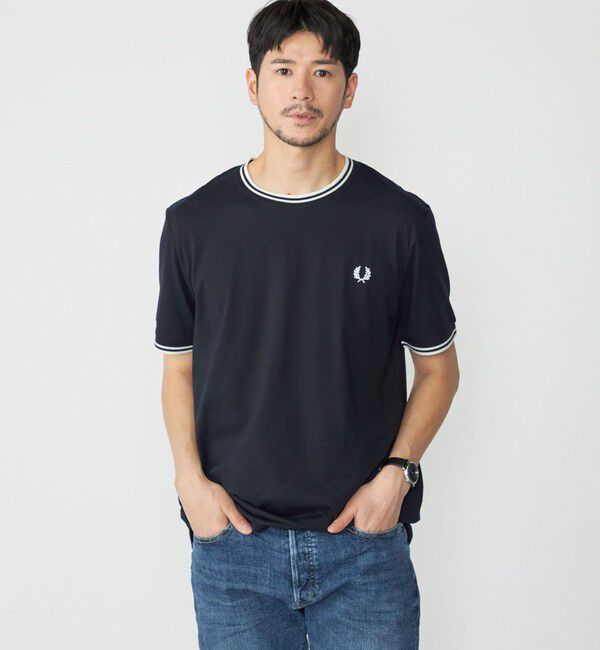 SHIPS「FRED PERRY: M1588 TWIN TIPPED Tシャツ」|Tシャツ・カットソー|ネイビー