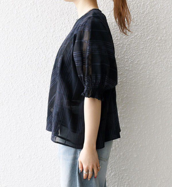 SHIPS any「SHIPS any:〈洗濯機可能〉シアー チェック ドルマン シャーリング パフ ブラウス」|シャツ・ブラウス|