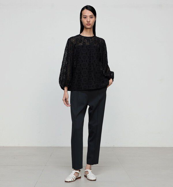 Ballsey「エンブロイダリーオーガンザ クルーネックブラウス」|シャツ・ブラウス|