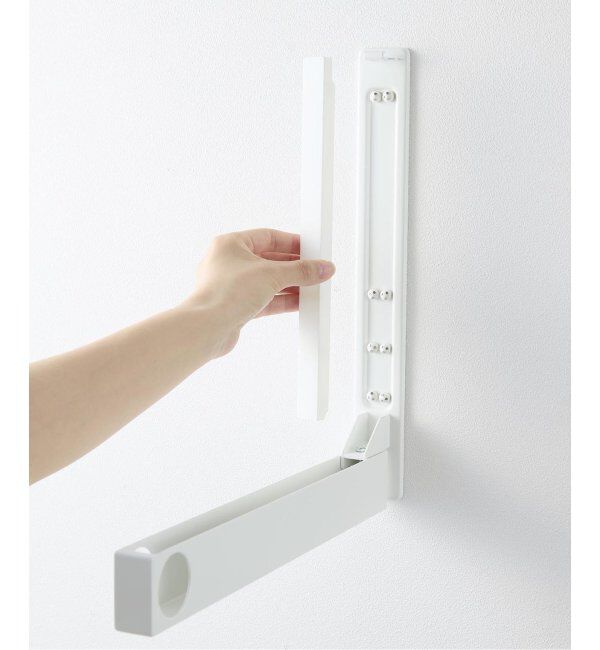 journal standard Furniture「《WEB限定》【tower/タワー】ウォール折り畳み物干し竿ホルダー2個組」|トイレタリー・ランドリーグッズ|