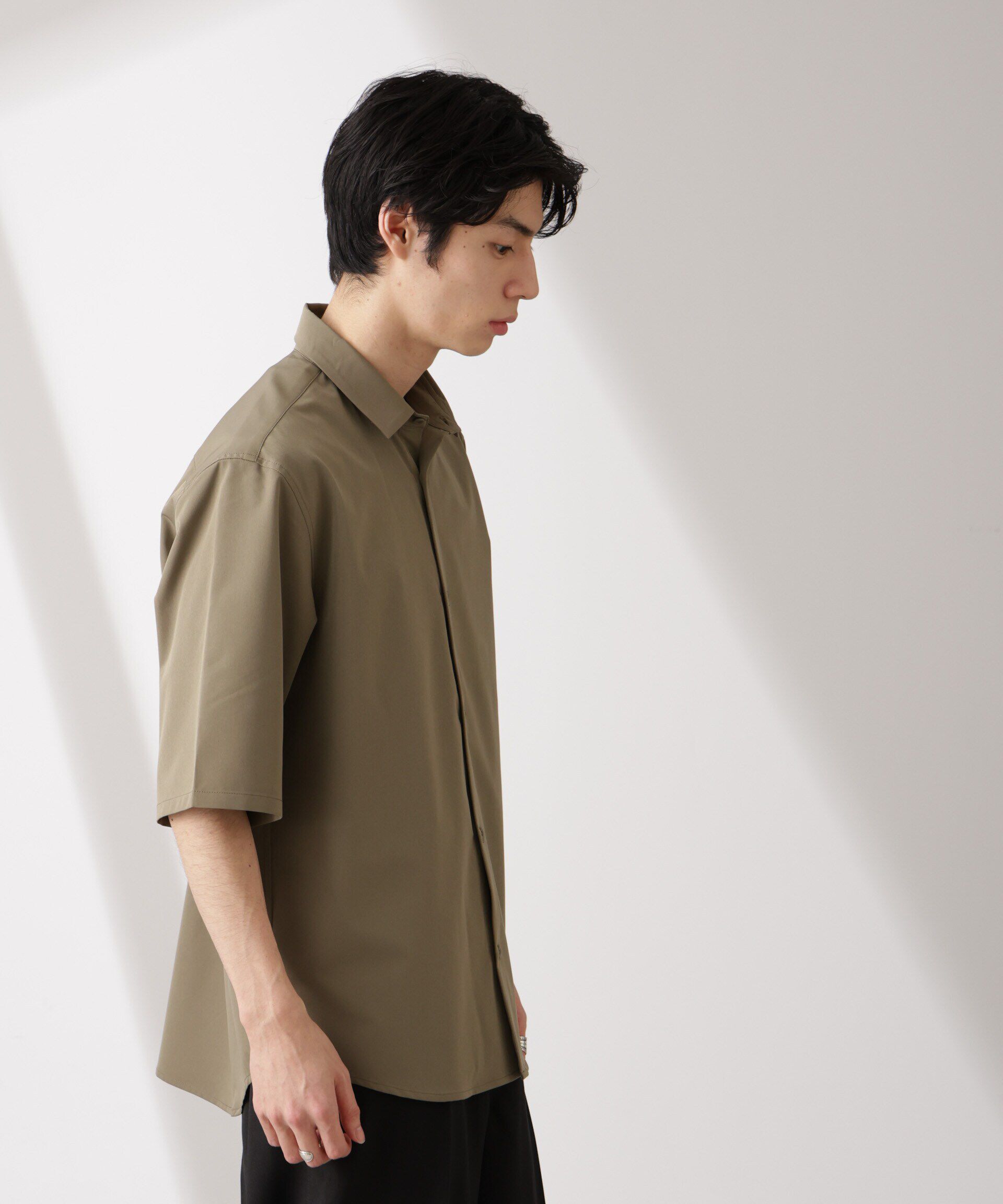 nano･universe「ライトウェイトストレッチ シャツ半袖」|シャツ・ブラウス|