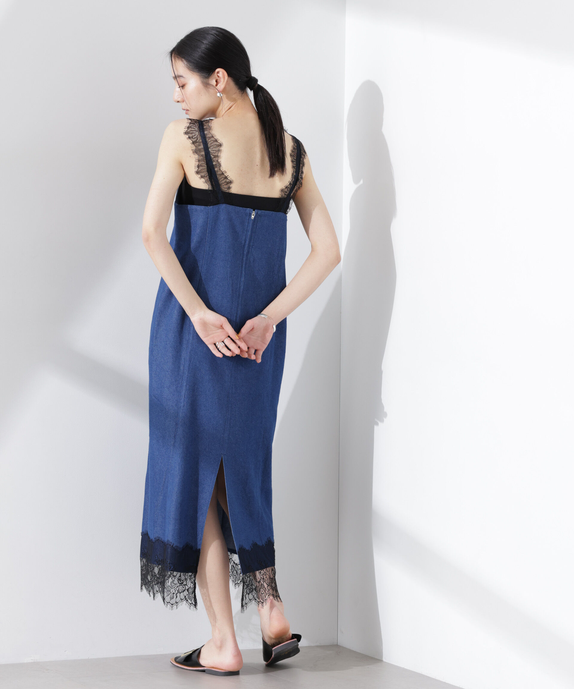 nano･universe「レースディティールデニムドレス」|ワンピース|