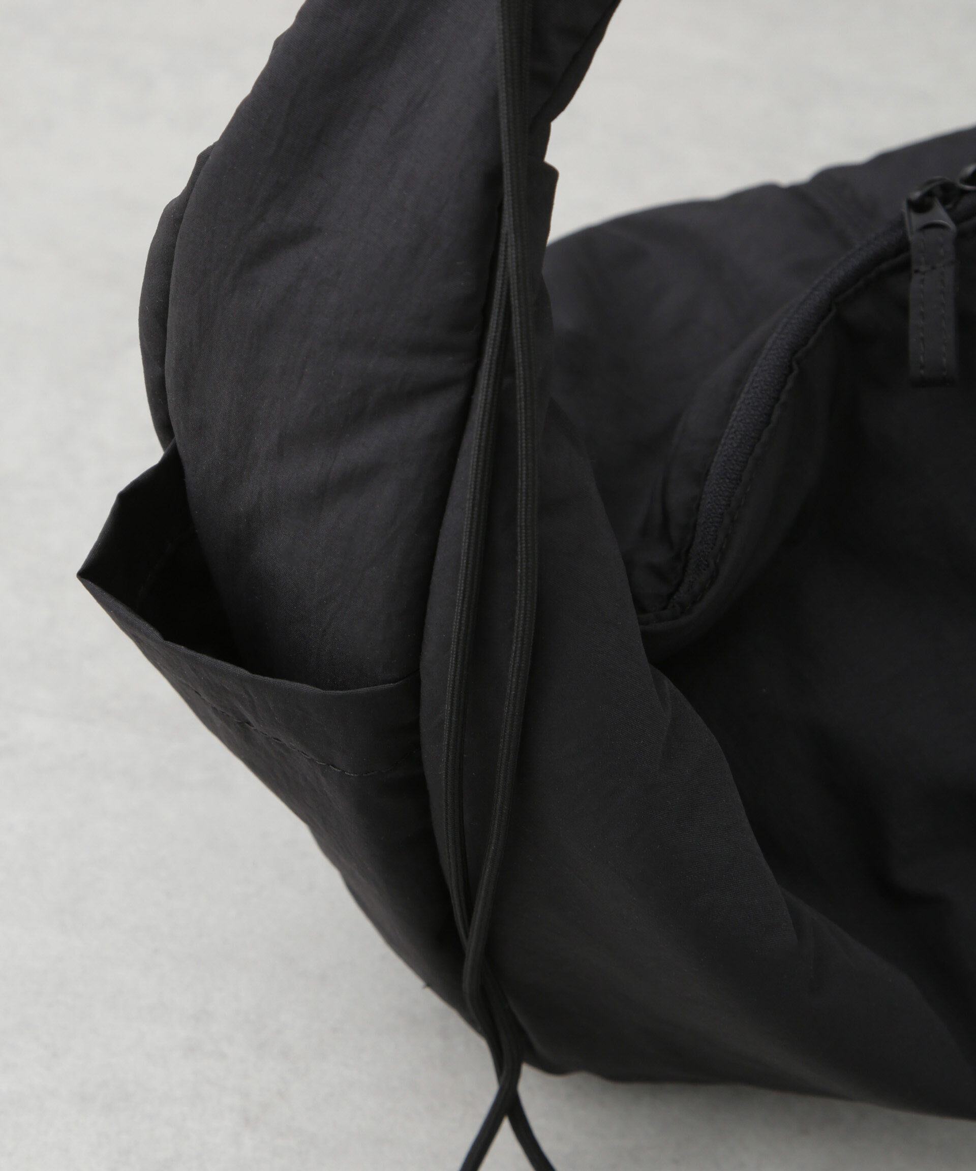 nano･universe「「NJ/CLUB」中綿ハーフムーンショルダーバッグ」|ショルダー・メッセンジャー|