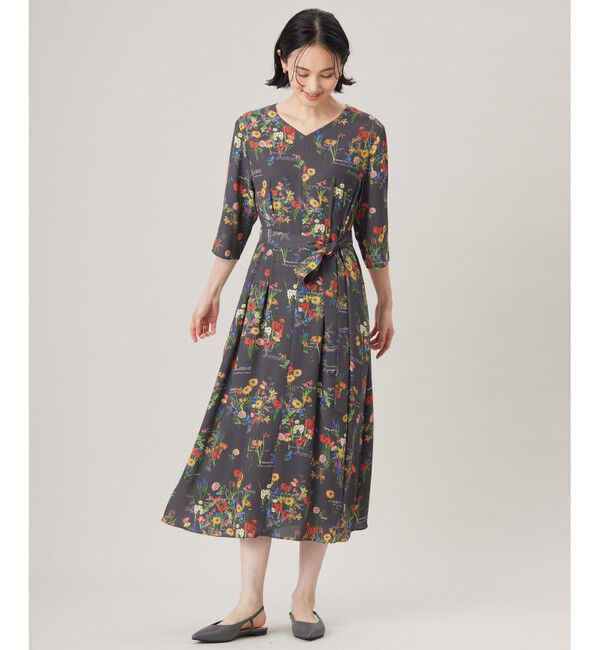 自由区「【洗える】フラワーガーデンプリント ワンピース」|ワンピース|