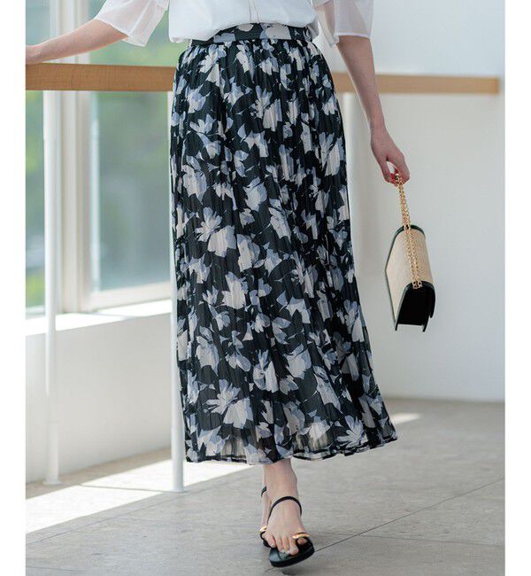 23区「【洗える】Ratti シャドーフラワープリント スカート」|スカート|ﾓﾉﾄｰﾝﾌ