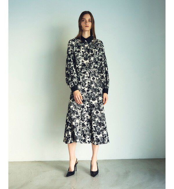 GRACE CONTINENTAL「フラワーフロッキープリントトップ」|シャツ・ブラウス|ブラック