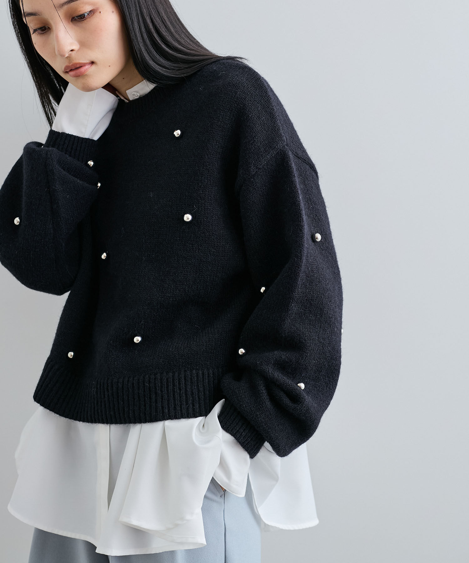 VIS「【WEB/ルミネ店限定】パールボタンニットプルオーバー」|ニット・セーター|ブラック(01)
