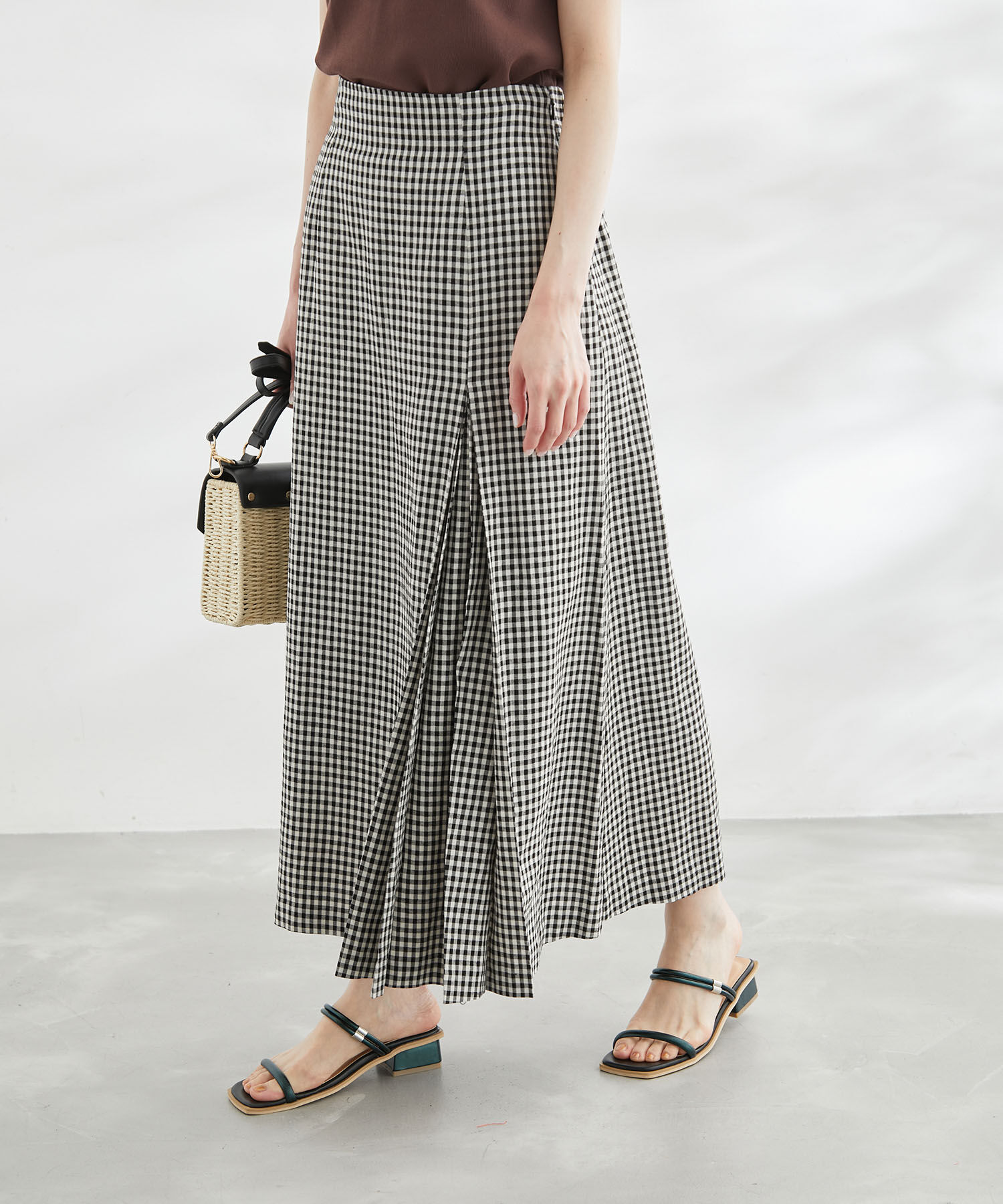 Rope&rsquo;Picnic「麻混アシンメトリータックカラースカート」|スカート|ブラック系(02)