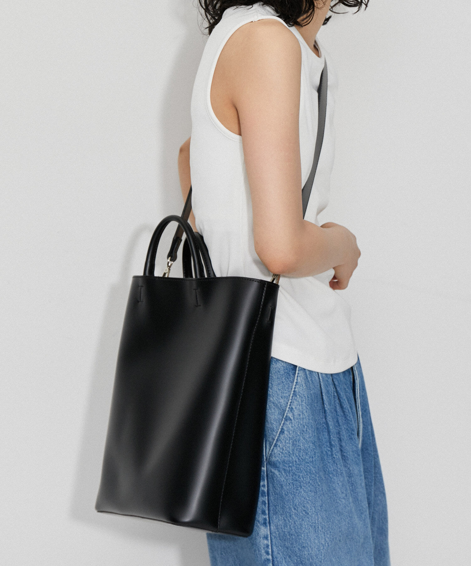 ADAM ET ROPE'「【A4・PC対応】【一部WEB限定カラー】ダブルポケットトートバッグ」|トートバッグ|