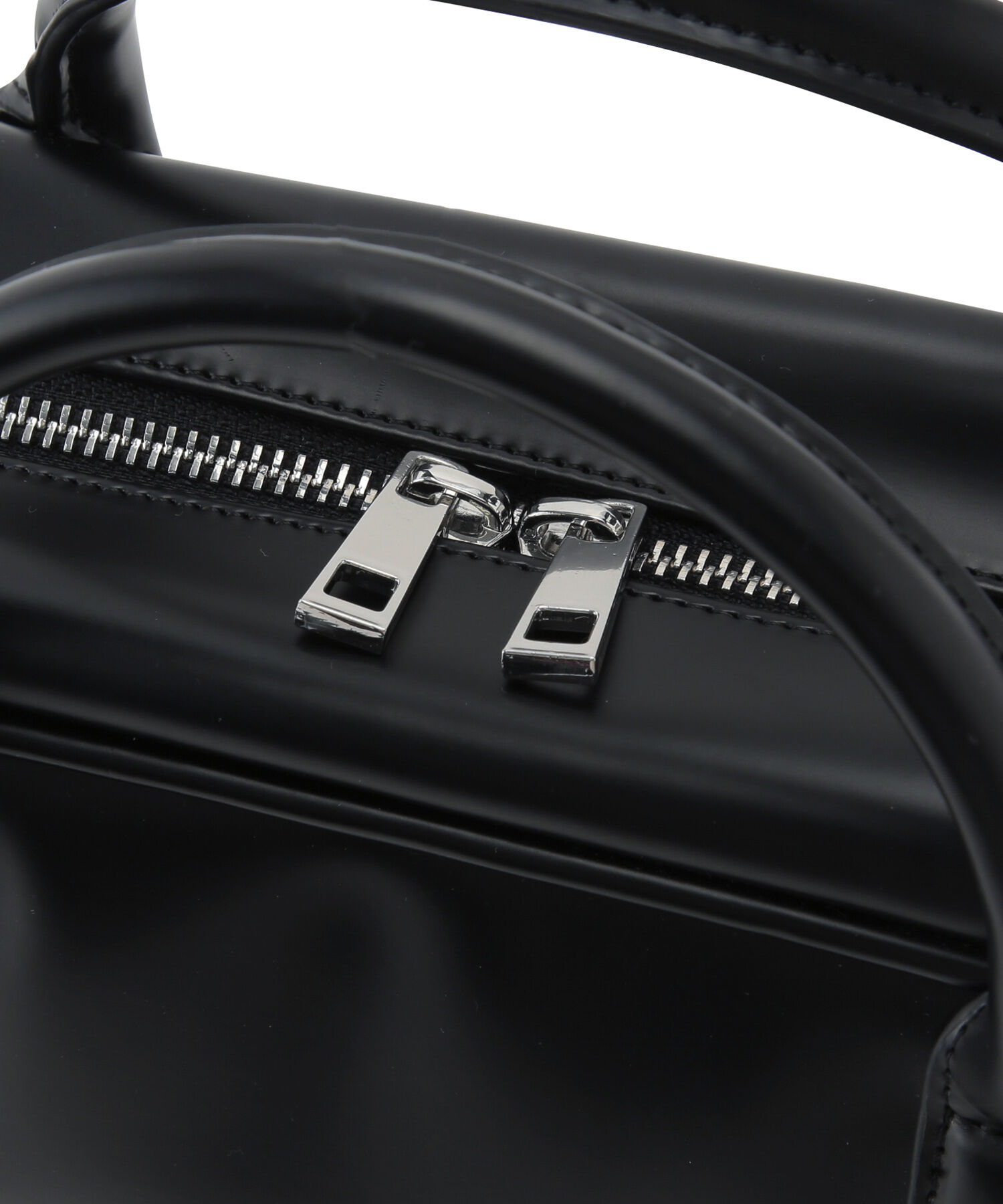 ADAM ET ROPE'「【一部WEB限定カラー・再入荷・サステナブル】ロゴスクエアボストンバッグ」|ショルダー・メッセンジャー|