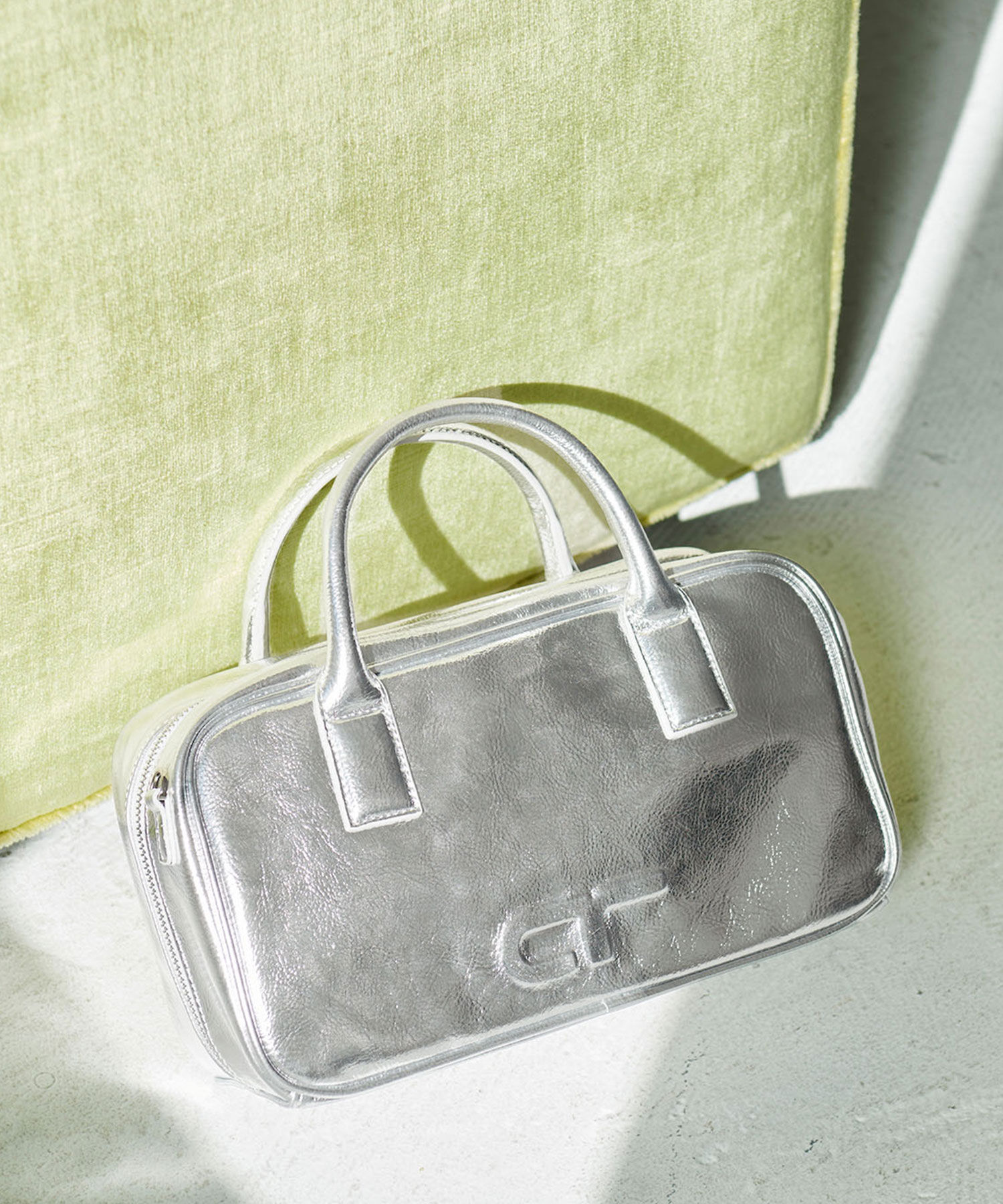 ADAM ET ROPE'「【一部WEB限定カラー・再入荷・サステナブル】ロゴスクエアボストンバッグ」|ショルダー・メッセンジャー|