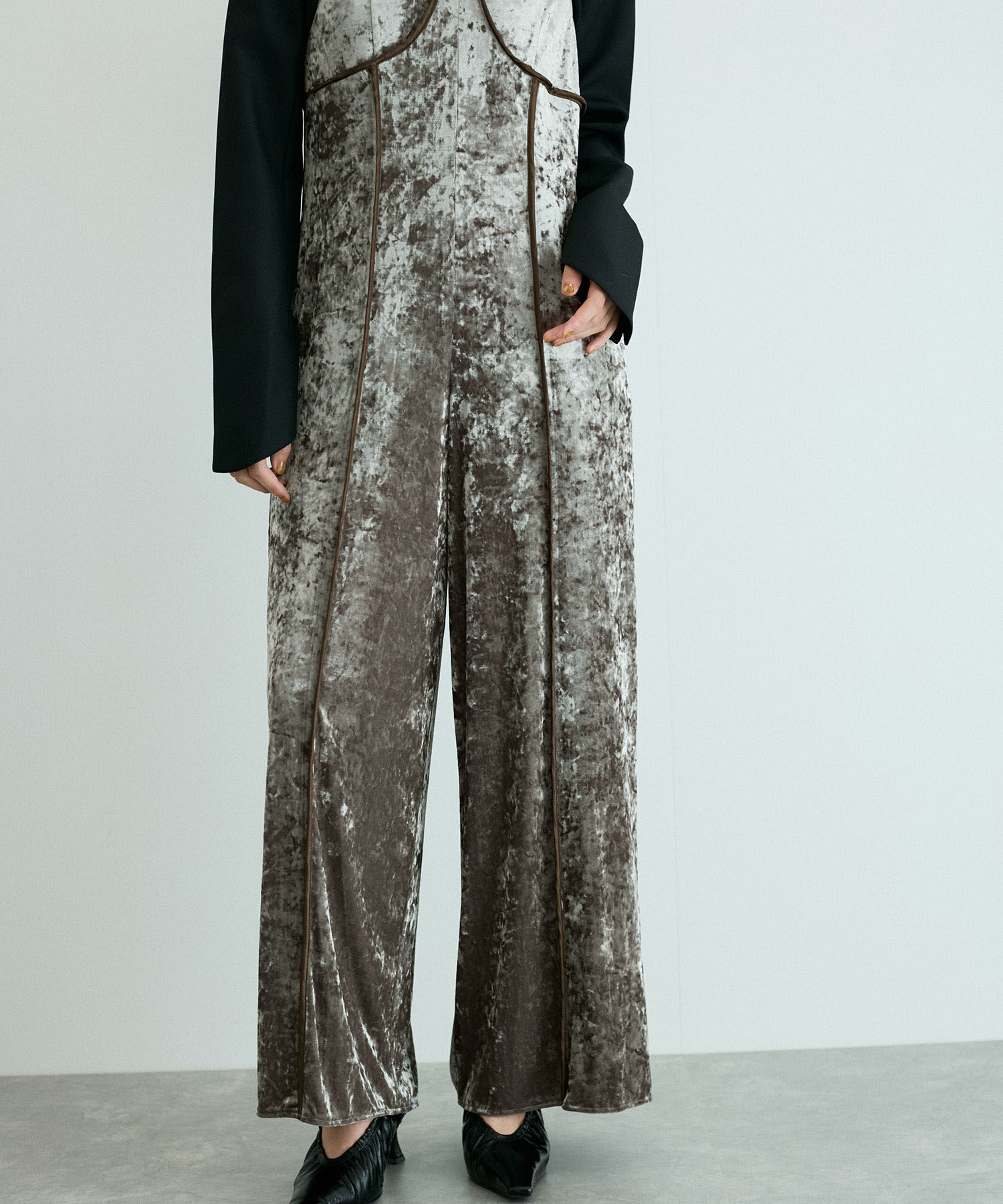 ADAM ET ROPE'「ベロアロンパース」|オールインワン|