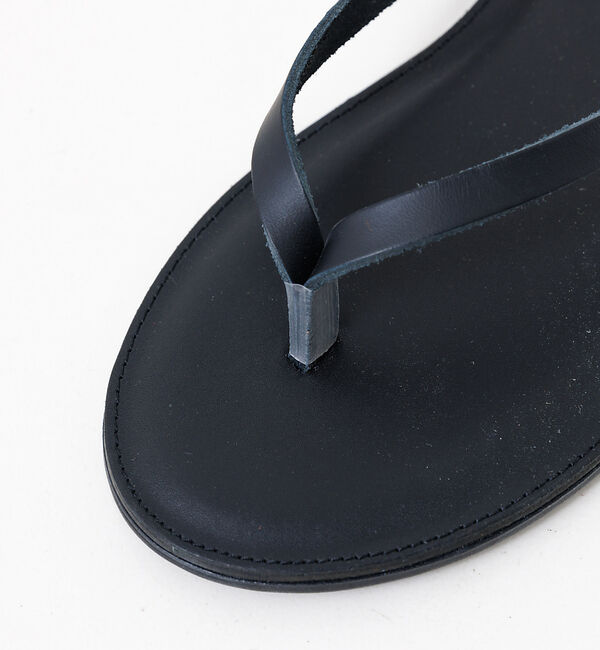 Rouge vif「【NICOLAS LAINAS/ニコラスライナス】レザートングサンダル」|サンダル|